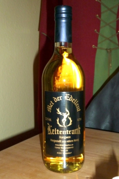 0,75l Keltentrank - der feinherbe (Honigwein) 12% vol